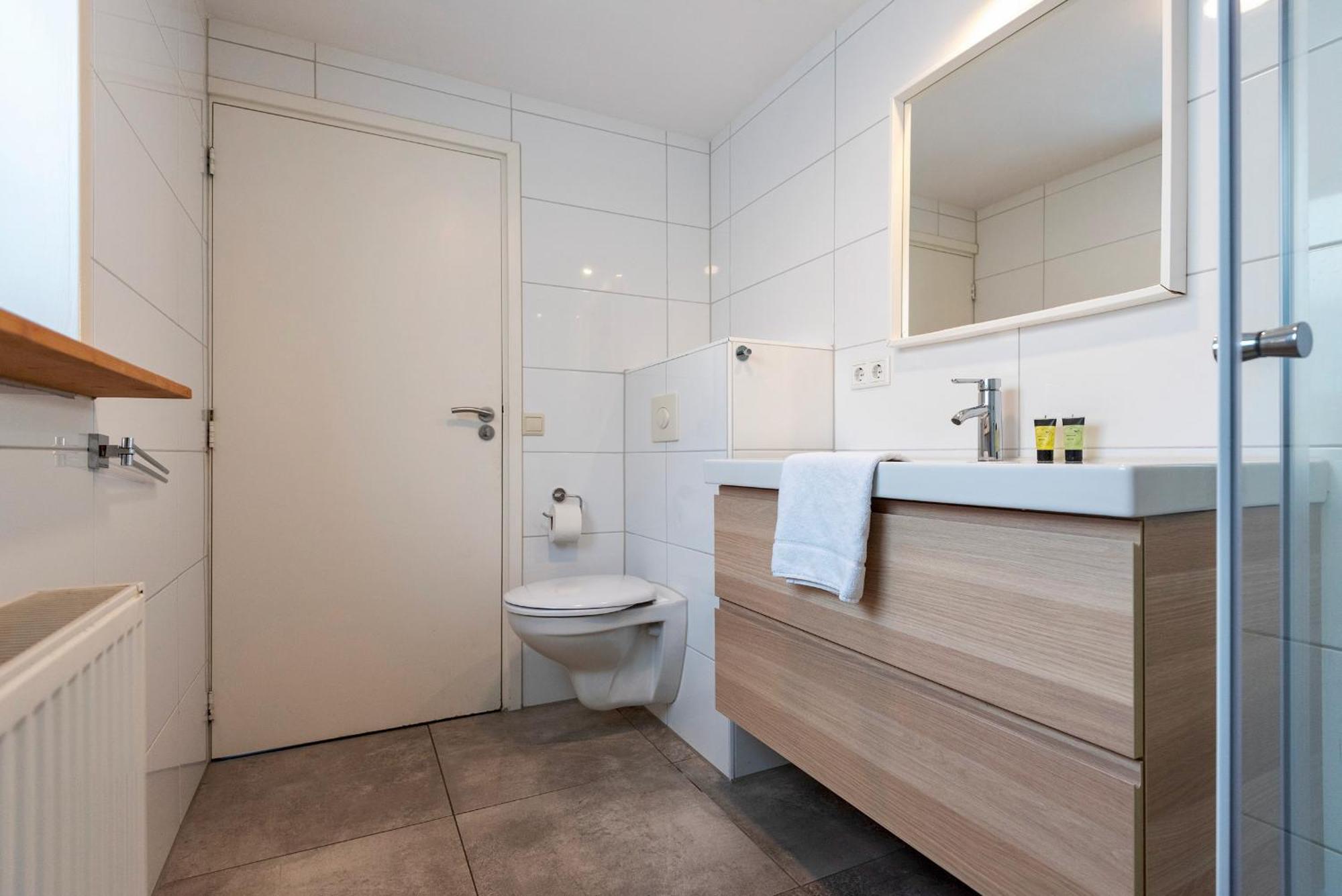 Spacious Family Holiday Home 赞德沃特 外观 照片